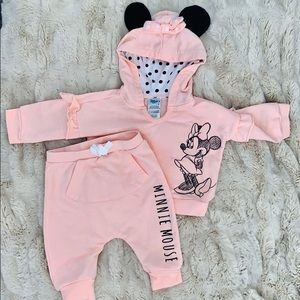 Size 3-6 months Minnie Mouse jogger Set